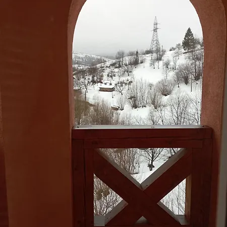 любисток * Slavske